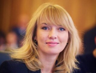 Экспертное мнение: В “Слугах народа” надо многое поменять